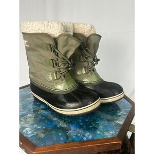 Sorel Kids Winter Boots Waterproof Faux Fur Lined Green Youth Size 4